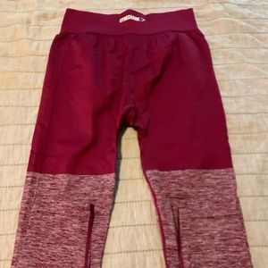 Garnet gymshark color block leggings